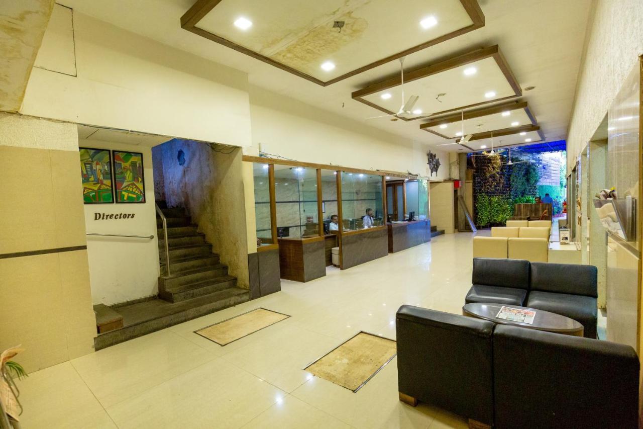 Sukh Hotel Bombay Exterior foto